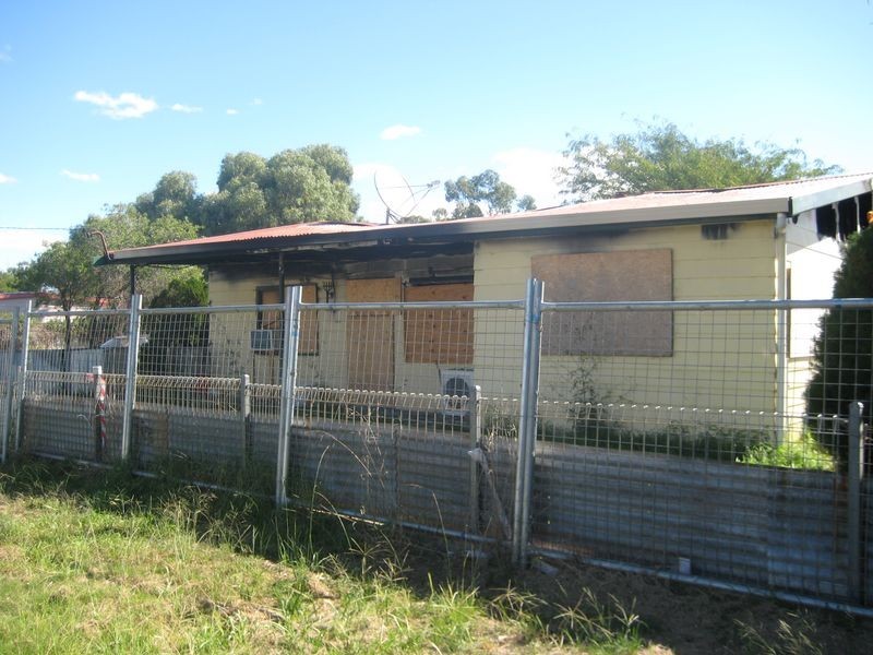 5 Railway Street, Eumungerie NSW 2831