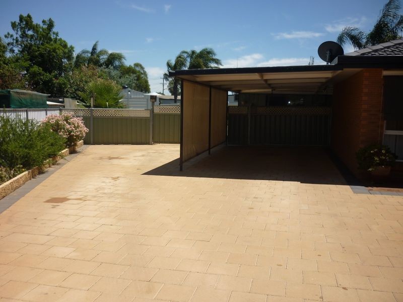 12 Sloman Close, Dubbo NSW 2830