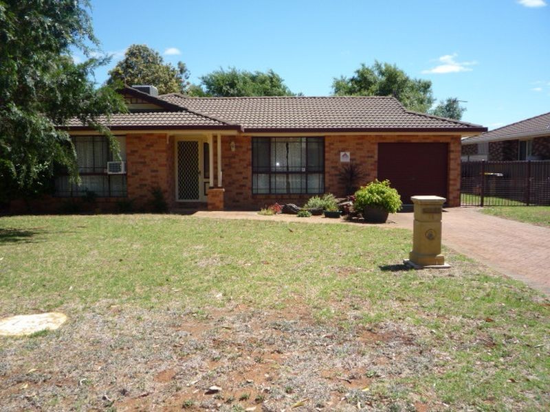 31 Jacqueline Drive, Dubbo NSW 2830