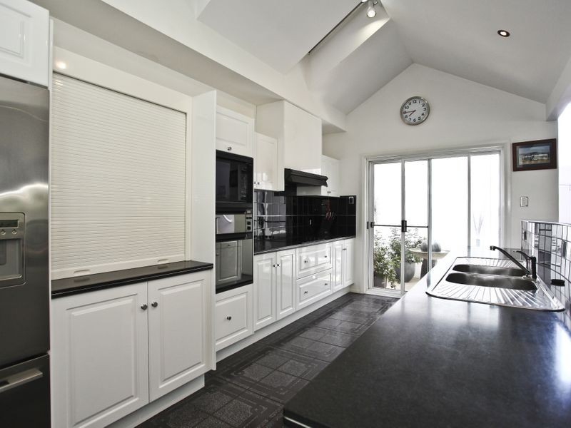 28 Colony Crescent, Dubbo NSW 2830