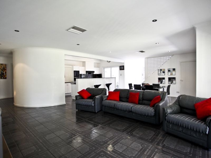 28 Colony Crescent, Dubbo NSW 2830