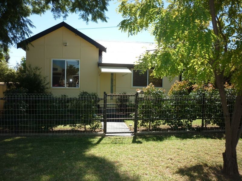 2 Frith Street, Dubbo NSW 2830