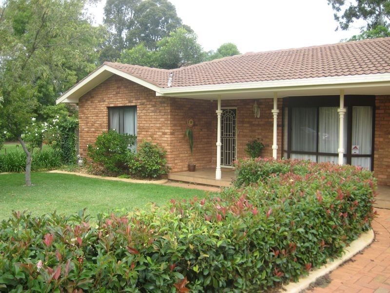 13 Allandale Drive, Dubbo NSW 2830