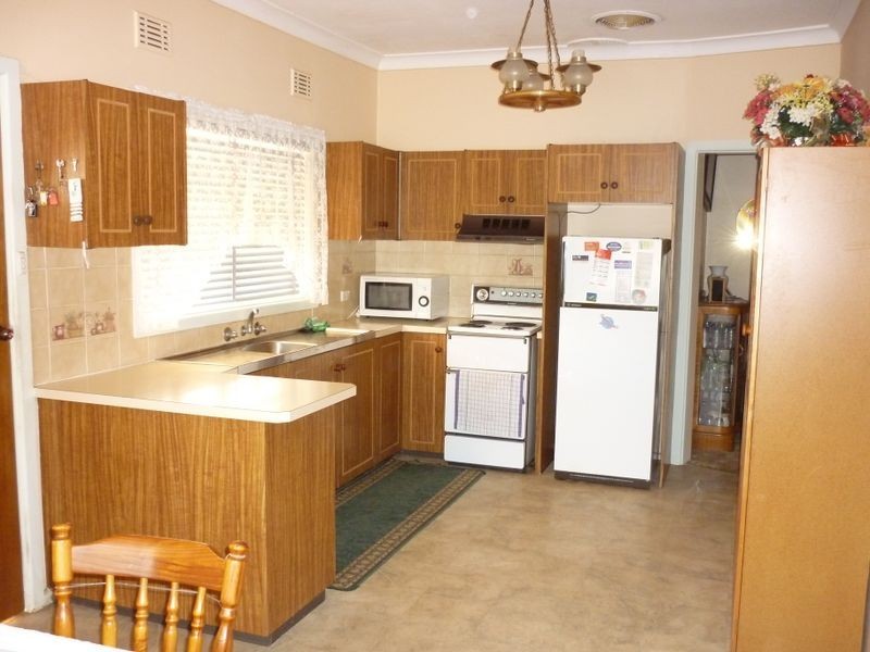 40 Brigalow Avenue, Dubbo NSW 2830