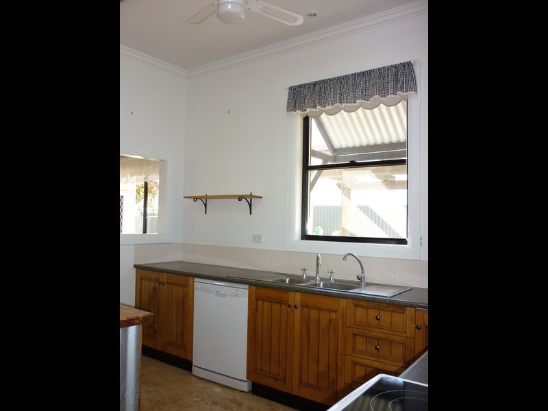 10 Charlotte Street, Dubbo NSW 2830