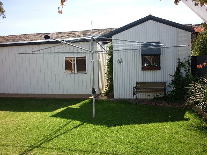 10 Charlotte Street, Dubbo NSW 2830