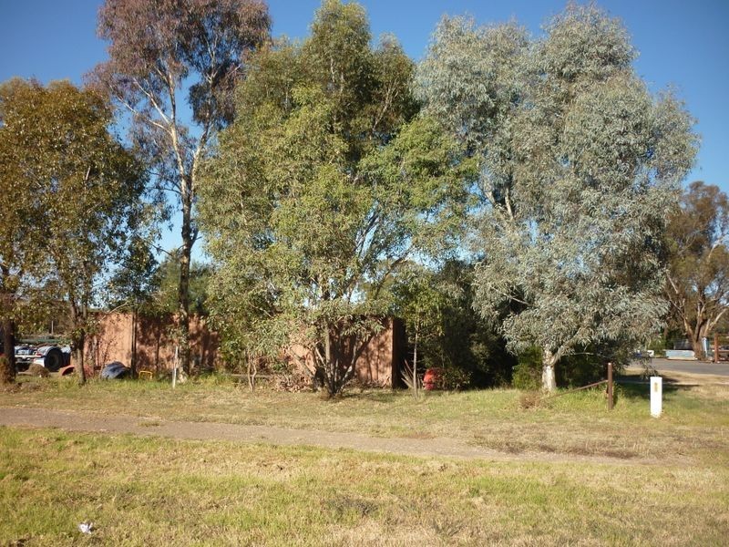 18-20 Welllington Street, Geurie NSW 2831
