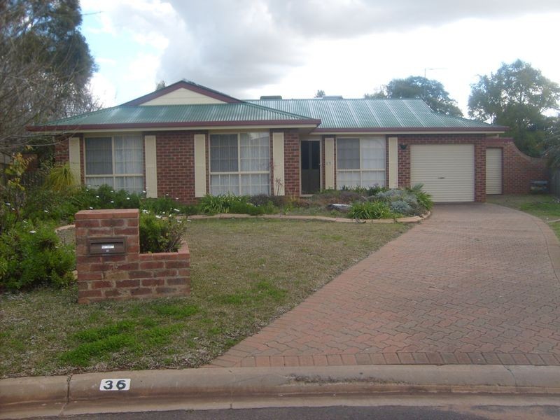 36 John Glenn Place, Dubbo NSW 2830