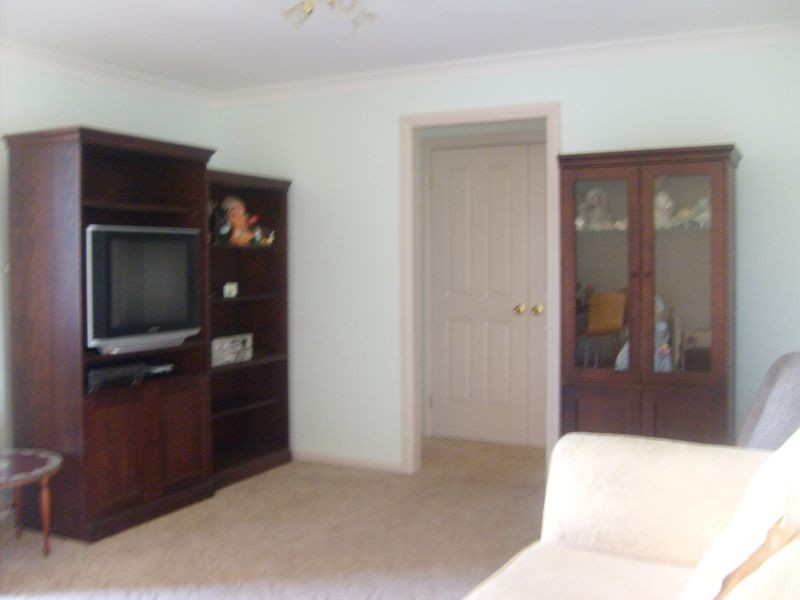 36 John Glenn Place, Dubbo NSW 2830