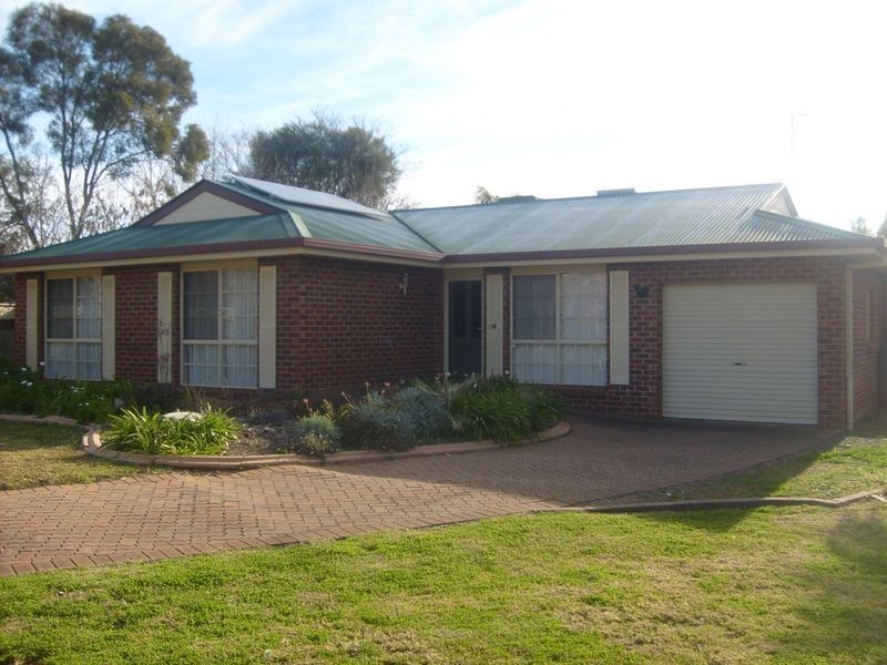36 John Glenn Place, Dubbo NSW 2830