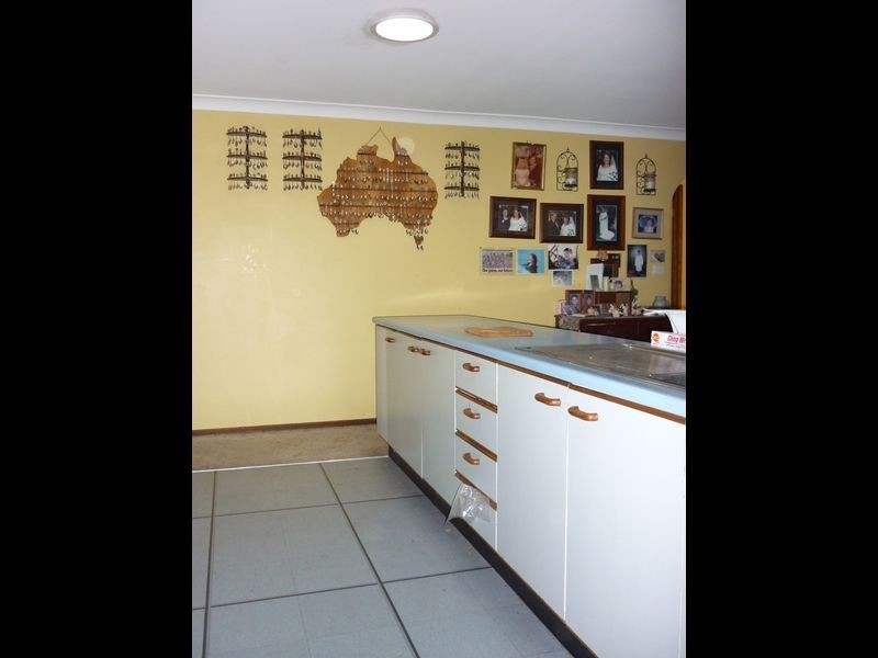 8L Morey Place, Dubbo NSW 2830