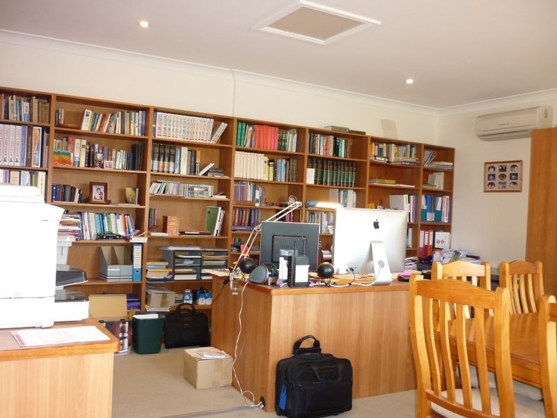 21 St Andrews Drive, Dubbo NSW 2830
