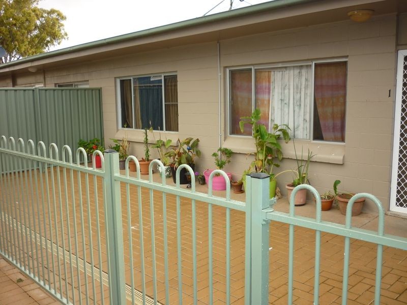 10 Ellengerah Street, Narromine NSW 2821