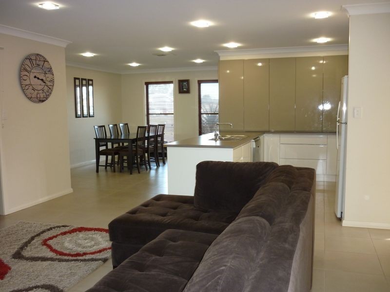 28 Dunheved Circle, Dubbo NSW 2830