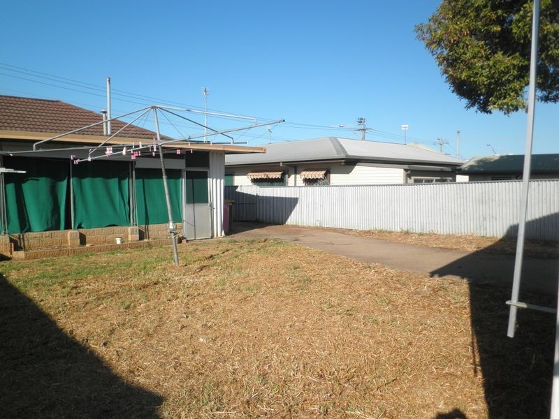 24 Alfred Street, Dubbo NSW 2830