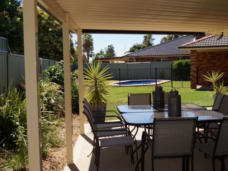 20 St Albans Way, Dubbo NSW 2830