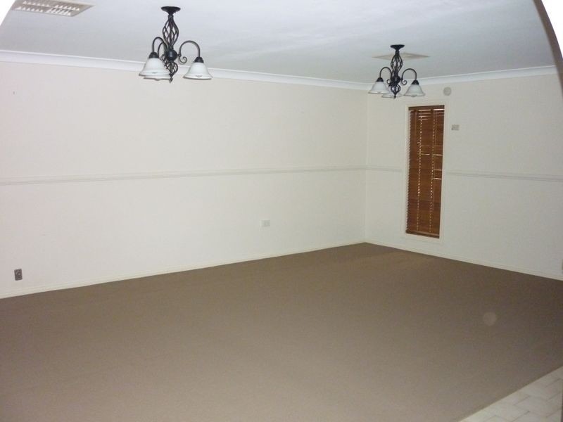 18 Welchman Street, Dubbo NSW 2830