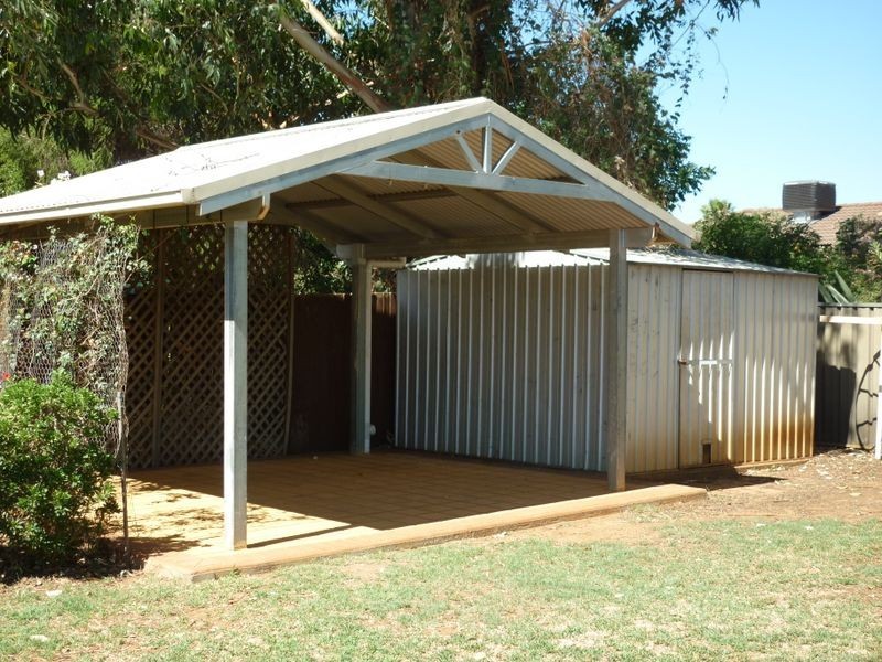 18 Welchman Street, Dubbo NSW 2830