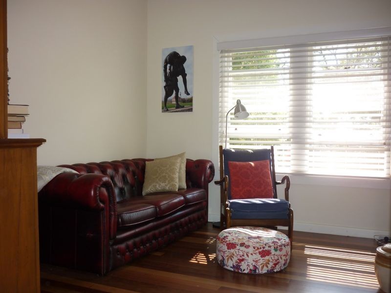 27 Crown Street, Dubbo NSW 2830