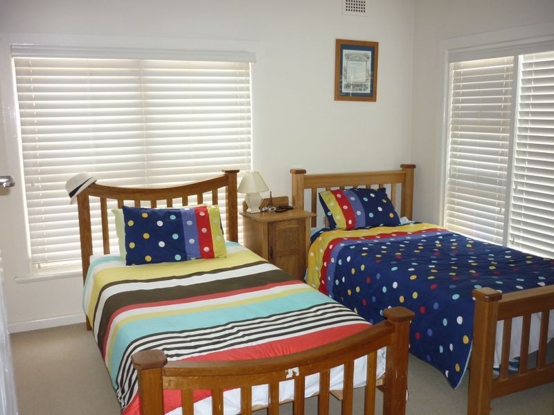 27 Crown Street, Dubbo NSW 2830