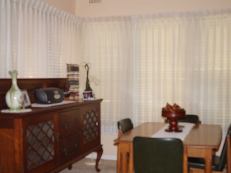 2 Lovett Ave, Dubbo NSW 2830