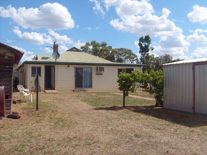 122 Warren Road, Gilgandra NSW 2827