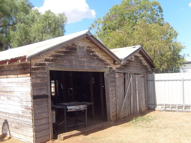 122 Warren Road, Gilgandra NSW 2827
