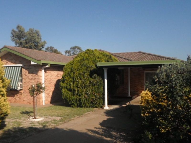 421 Wheelers Lane, Dubbo NSW 2830