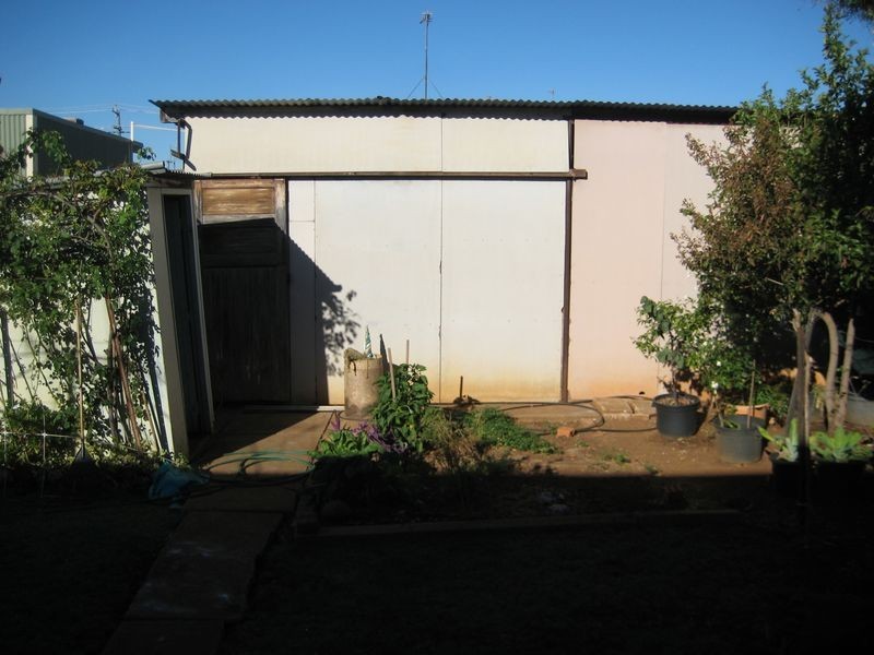 66 Corbett Avenue, Dubbo NSW 2830