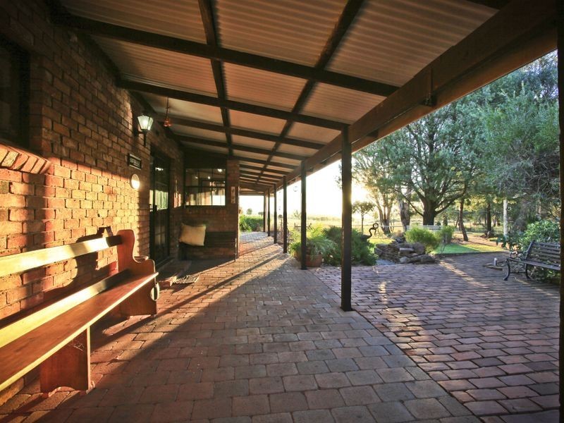 ‘Silverdale’/15R Beni Drive, Dubbo NSW 2830