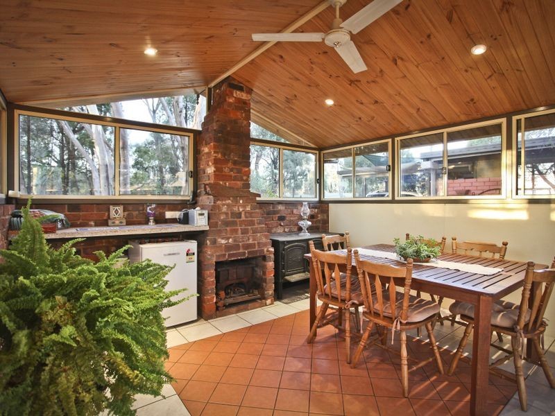 ‘Silverdale’/15R Beni Drive, Dubbo NSW 2830