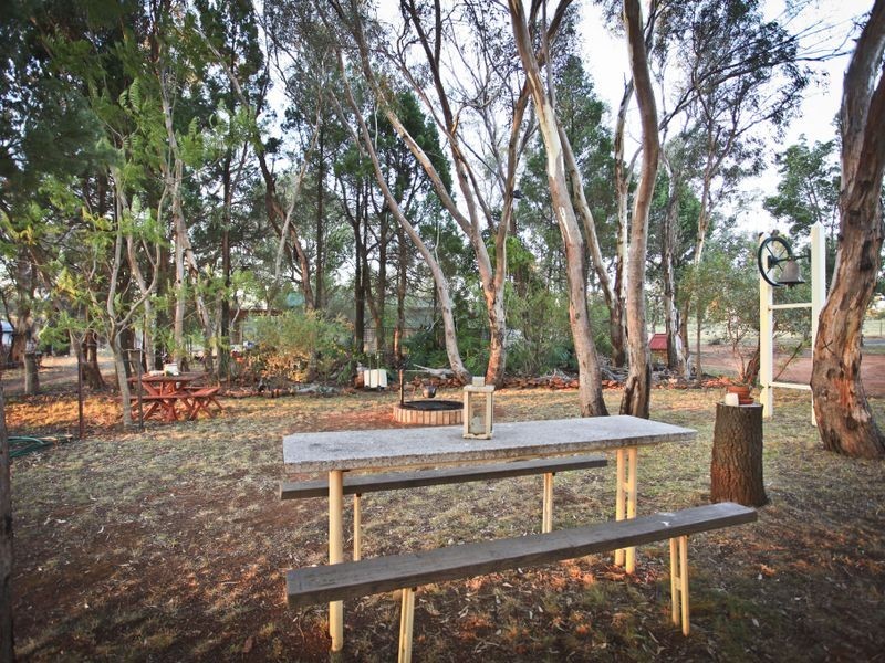 ‘Silverdale’/15R Beni Drive, Dubbo NSW 2830