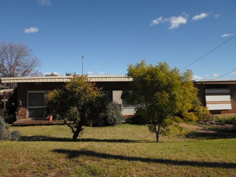 19 Brigalow Avenue, Dubbo NSW 2830