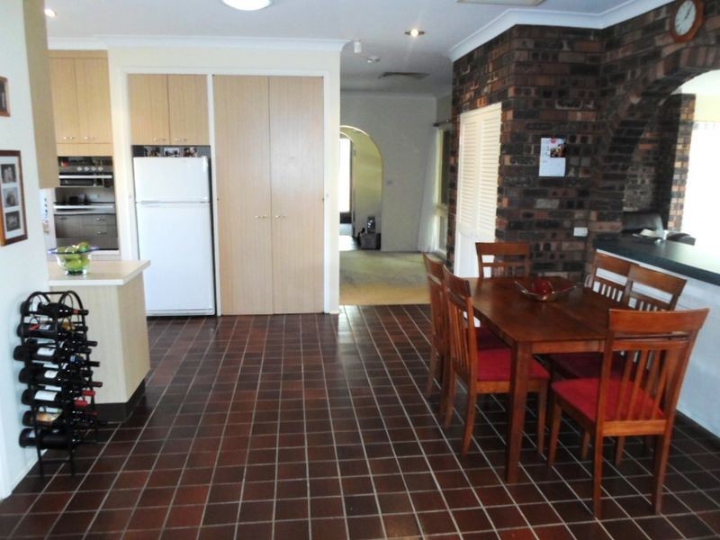 12 Topaz Street, Dubbo NSW 2830