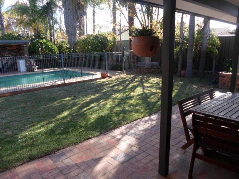12 Topaz Street, Dubbo NSW 2830