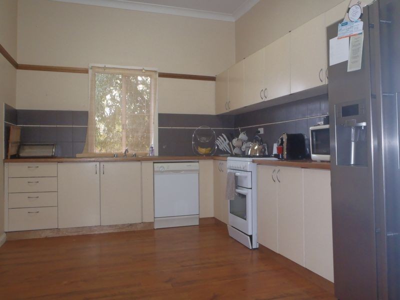 2 Rawson Street, Dubbo NSW 2830