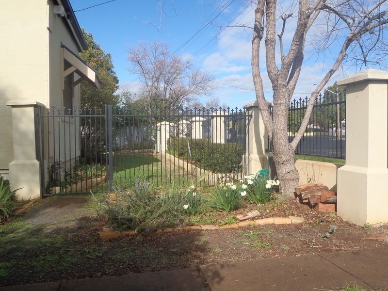 2 Rawson Street, Dubbo NSW 2830