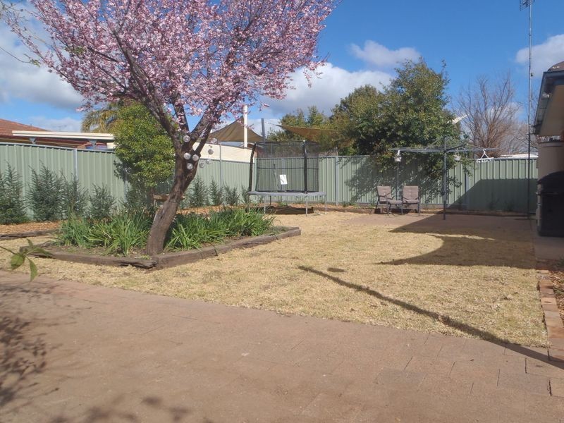 4 Gundarra Street, Dubbo NSW 2830