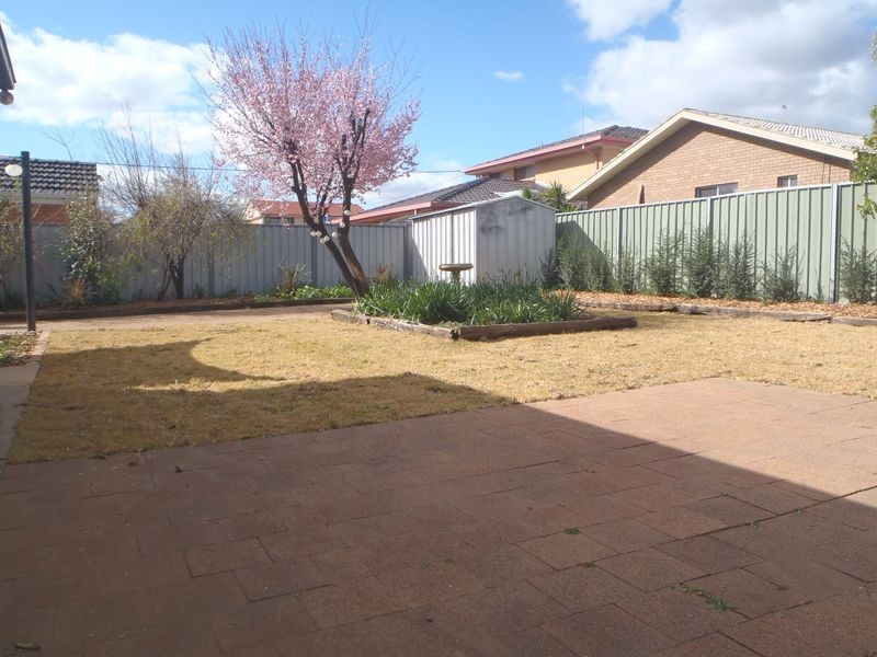 4 Gundarra Street, Dubbo NSW 2830