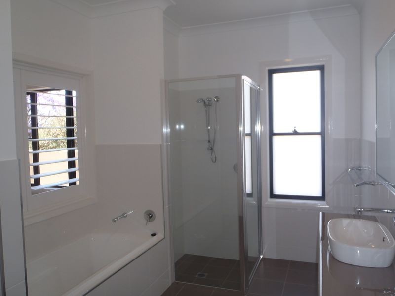 ‘The Avenue’/32A Stonehaven Avenue, Dubbo NSW 2830