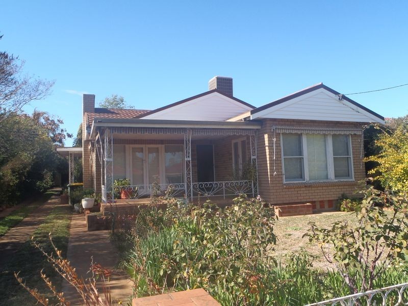 60 Crown Street, Dubbo NSW 2830