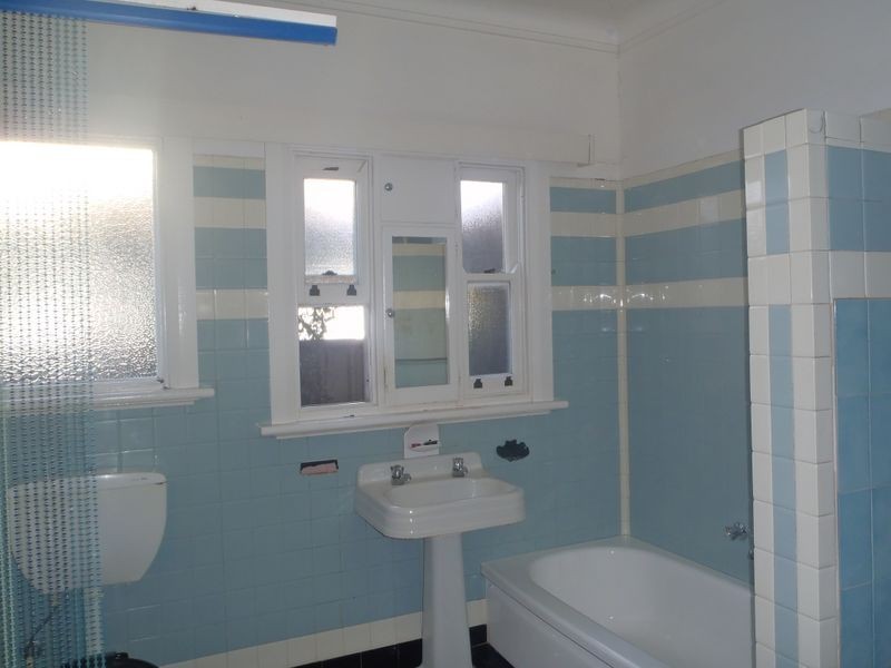 60 Crown Street, Dubbo NSW 2830