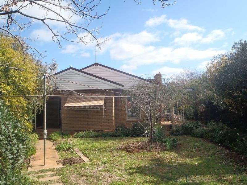 60 Crown Street, Dubbo NSW 2830
