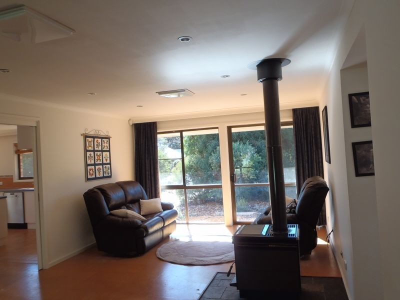 7 Barracks Close, Dubbo NSW 2830