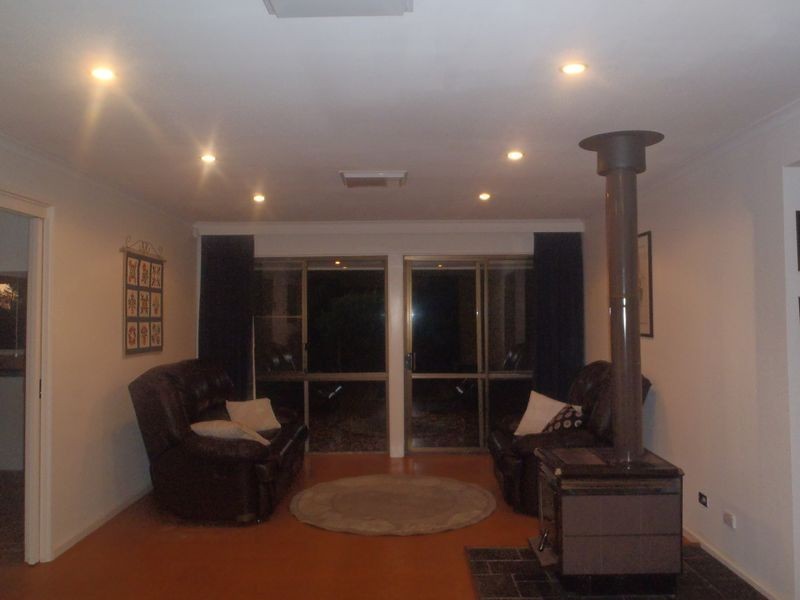 7 Barracks Close, Dubbo NSW 2830