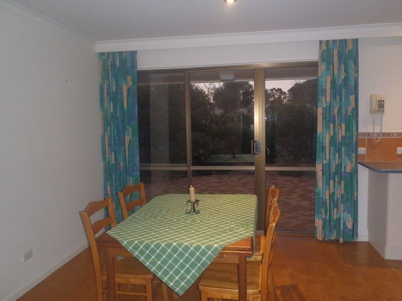 7 Barracks Close, Dubbo NSW 2830