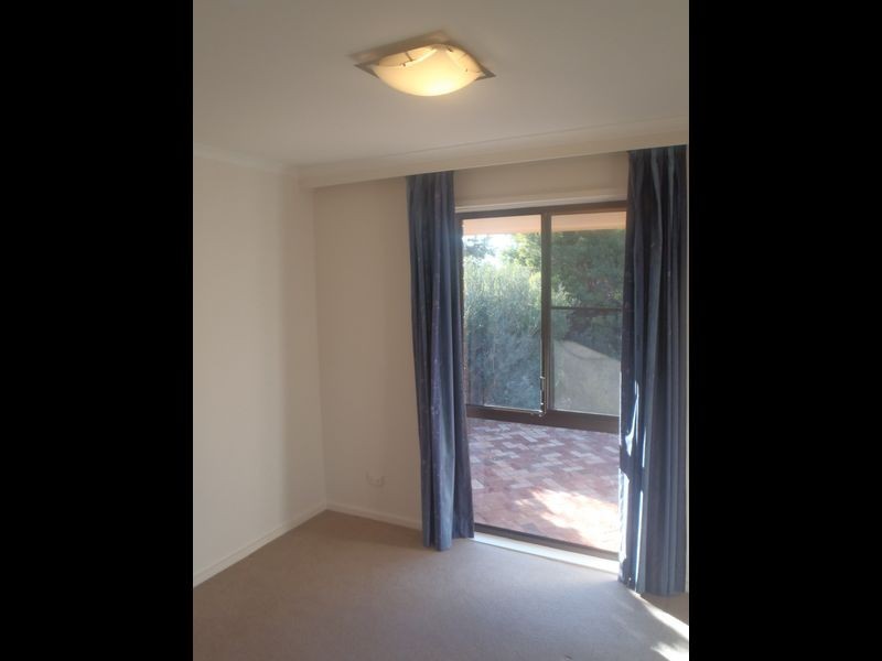 7 Barracks Close, Dubbo NSW 2830