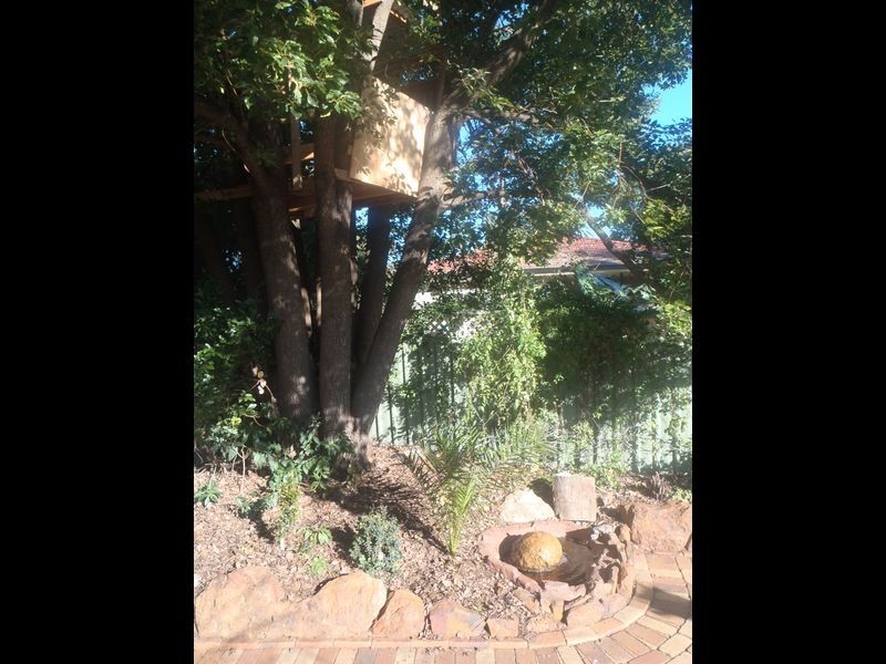 7 Barracks Close, Dubbo NSW 2830