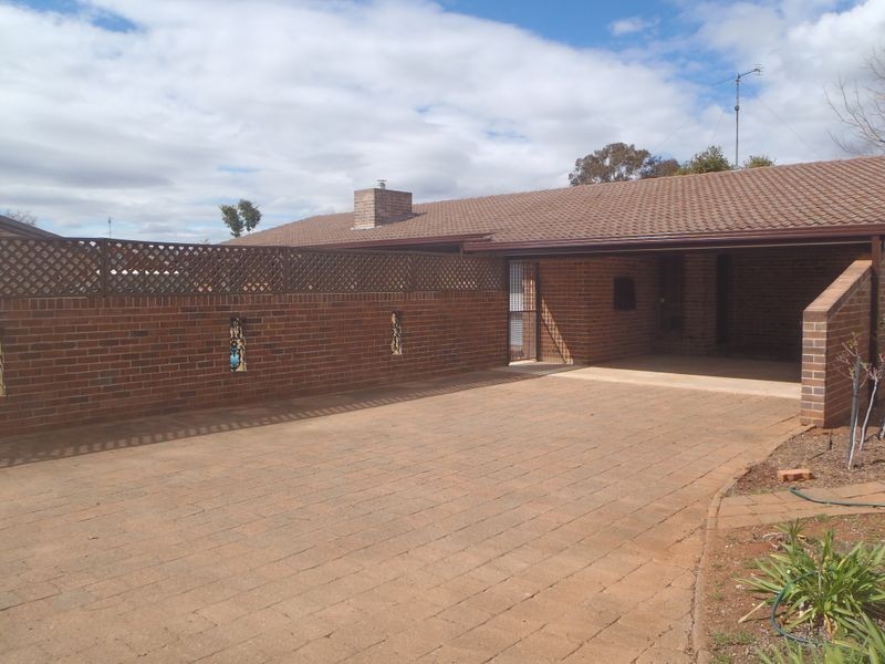3 Osborne Place, Dubbo NSW 2830