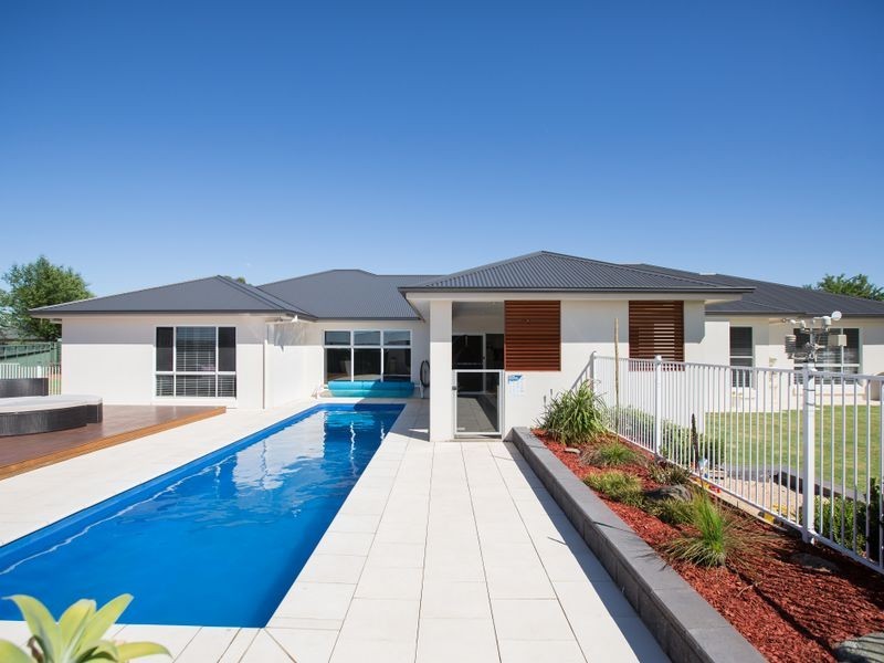 6 Cascade Court, Dubbo NSW 2830